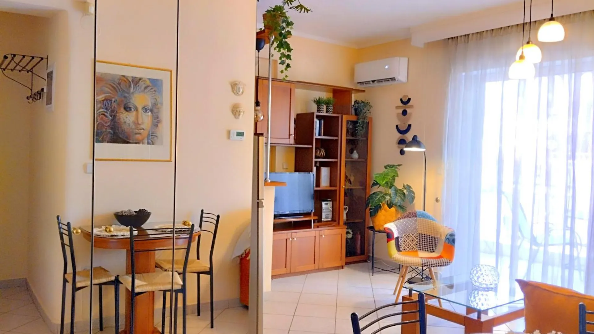Skg- Like Home Soluň Řecko